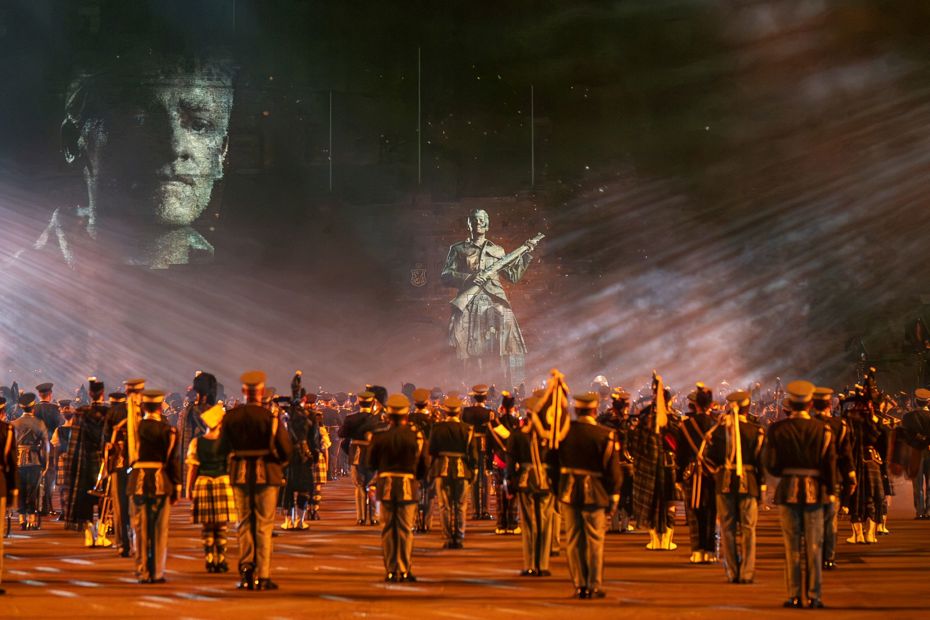 The Call Cast Finale of The Royal Edinburgh Military Tattoo 2026 Show A Call To Gather